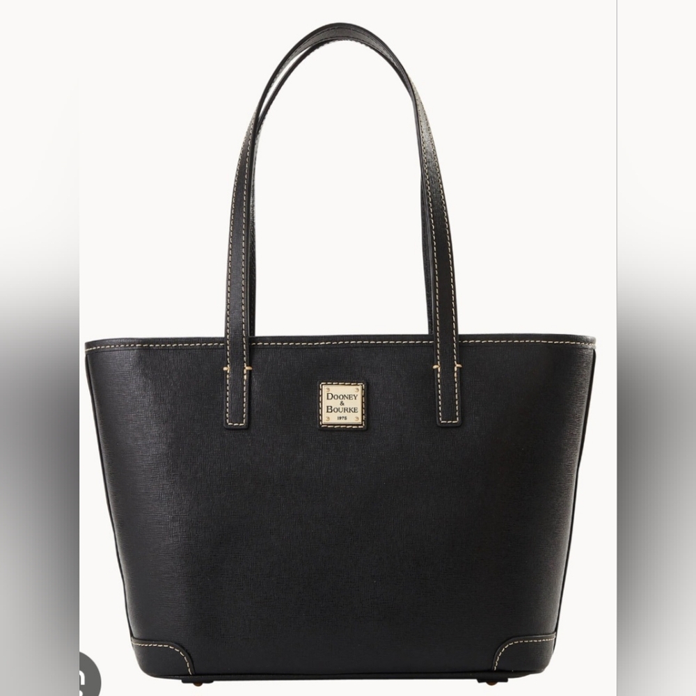 Dooney & Bourke | Saffiano Small Charleston Shopper Tote | Black